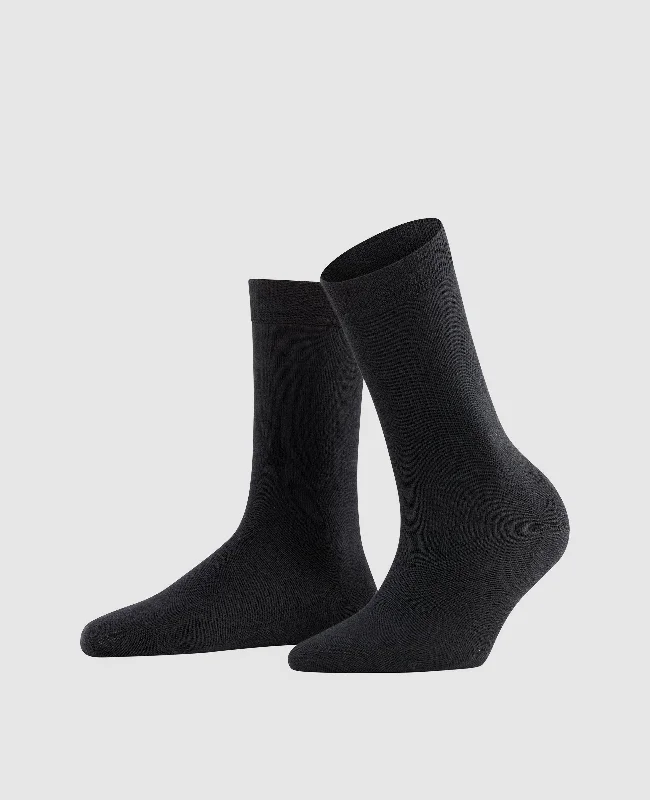 Men's leather boat shoes with a non - slip soleFalke Softmerino Women Socks - Black