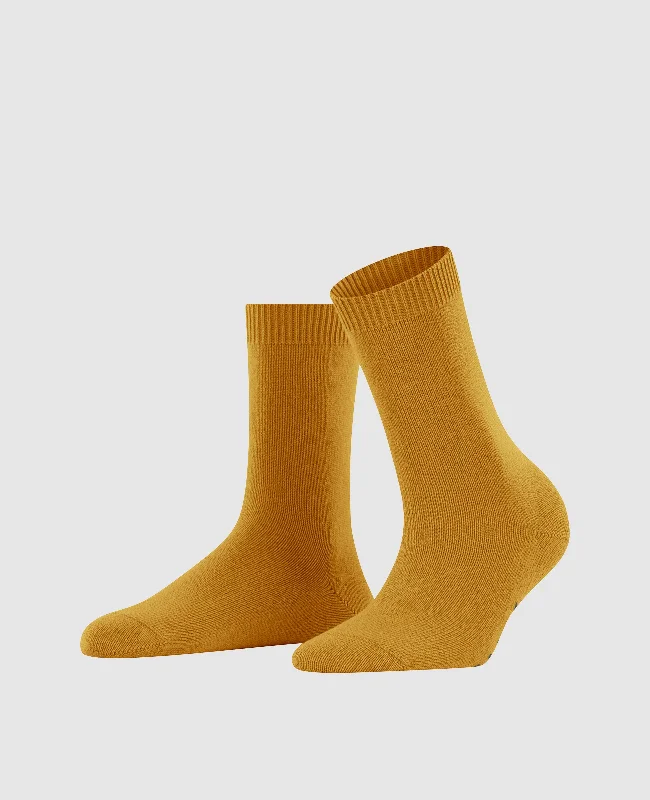 Stretchable men's boat shoes for a comfortable fitFalke Cosy Wool Women Socks - Amber
