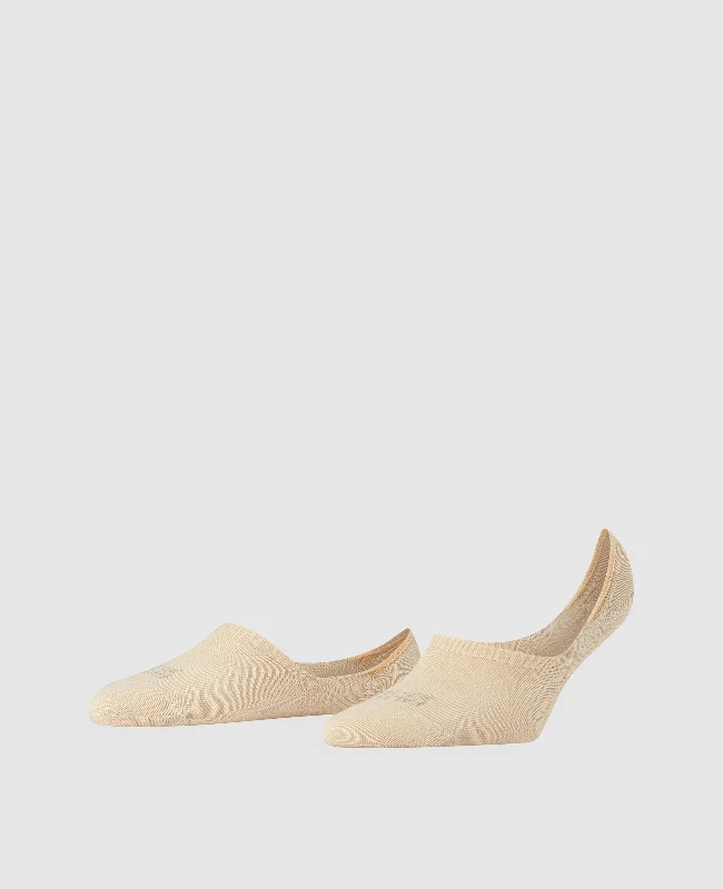 Men's boat shoes in a two - tone color schemeFalke Step Women No Show Socks - Beige