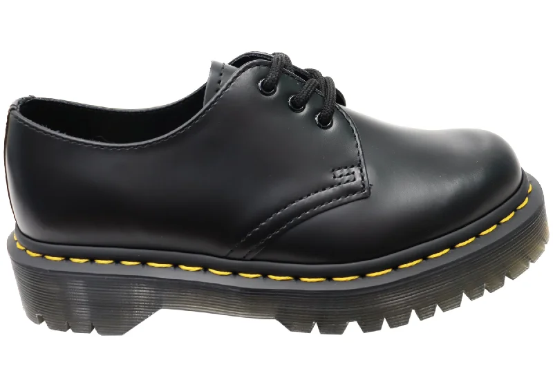 Men's formal shoes with a leather lining for breathabilityDr Martens 1461 Bex Black Smooth Lace Up Comfortable Unisex Shoes