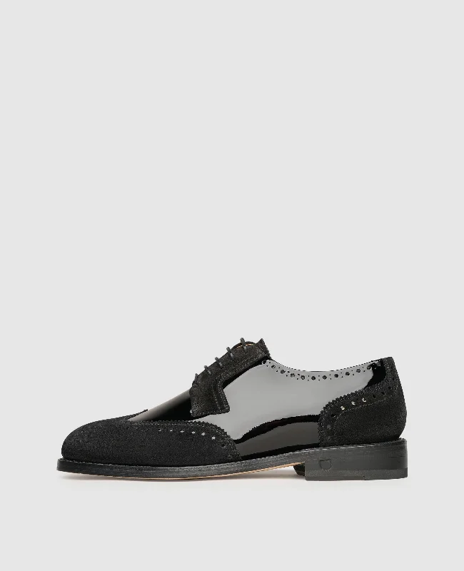 Men's boat shoes with a tassel detailElla FBB - Black