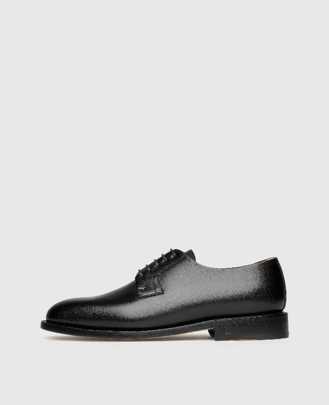 Sperry - style men's boat shoes for nautical charmElla PB - Black