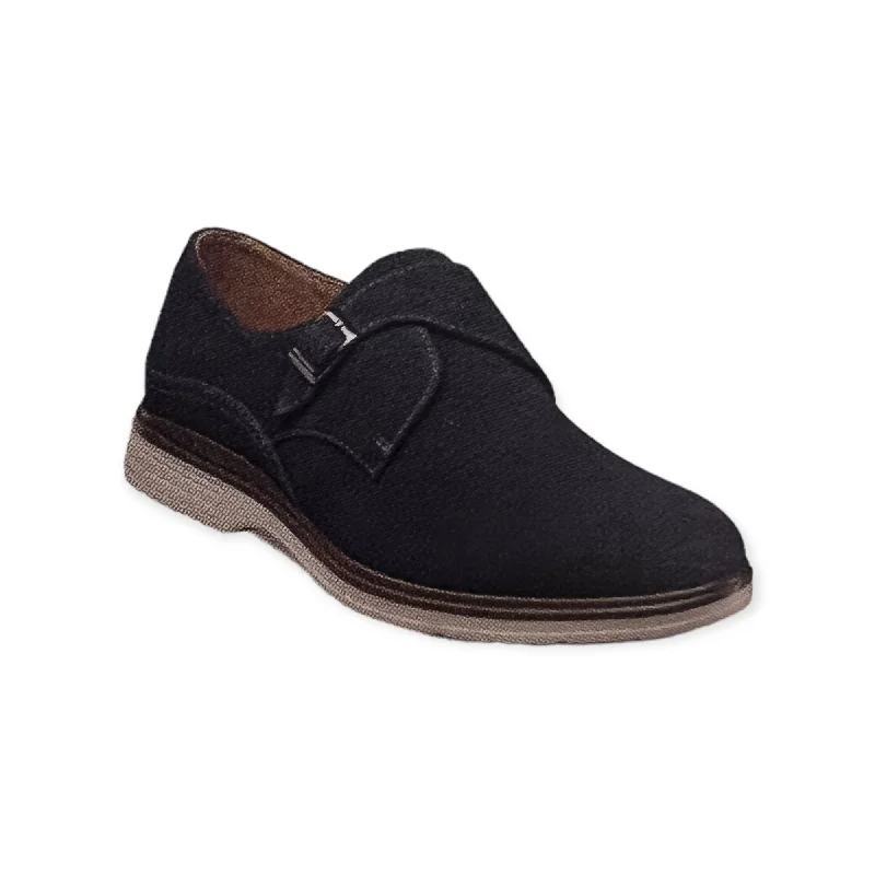 Brogue - style men's formal shoes for a sophisticated lookSTACY ADAMS: Taylen 25589