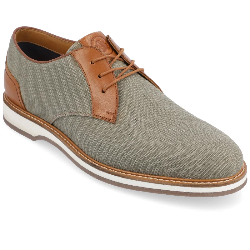 Men's formal shoes with a rubber heel cap for durabilityThomas & Vine Taggert Plain Toe Derby